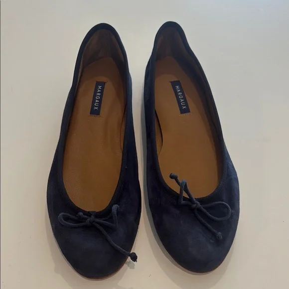 Margaux Women's navy blueBallet Flats Women’s size 41